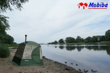 MB 10 Am Ufer der Elbe